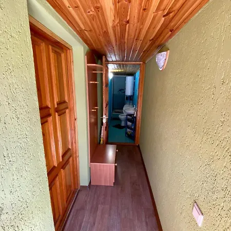 Guest house Гостевой Домик Недалеко От Моря *
